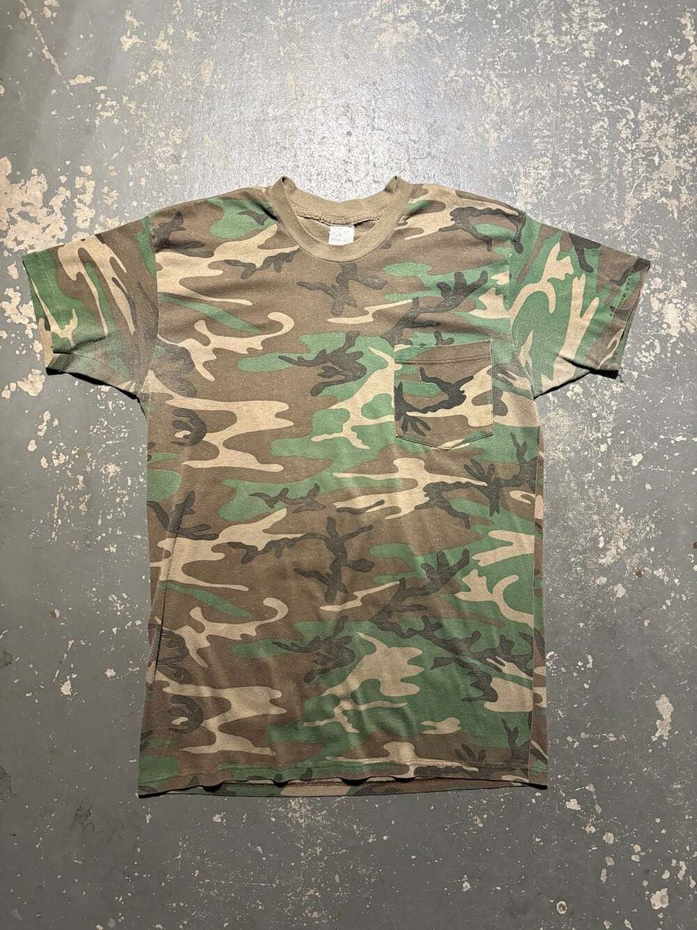 Duck Bay Pocket T-Shirt Size L Camouflage Cotton Blend